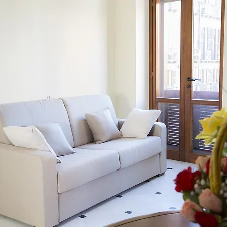 Apartment Piazza Yenne Casa Vacanze Cagliari