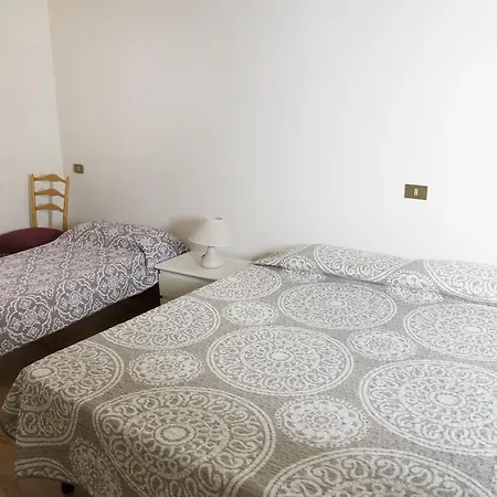 Apartment Piazza Yenne Casa Vacanze Cagliari